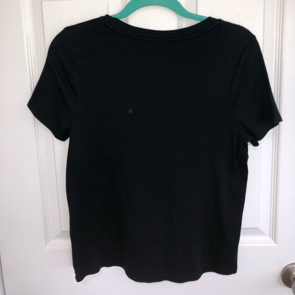 Cross Cross Tie Front Top - Picture 2 of 3